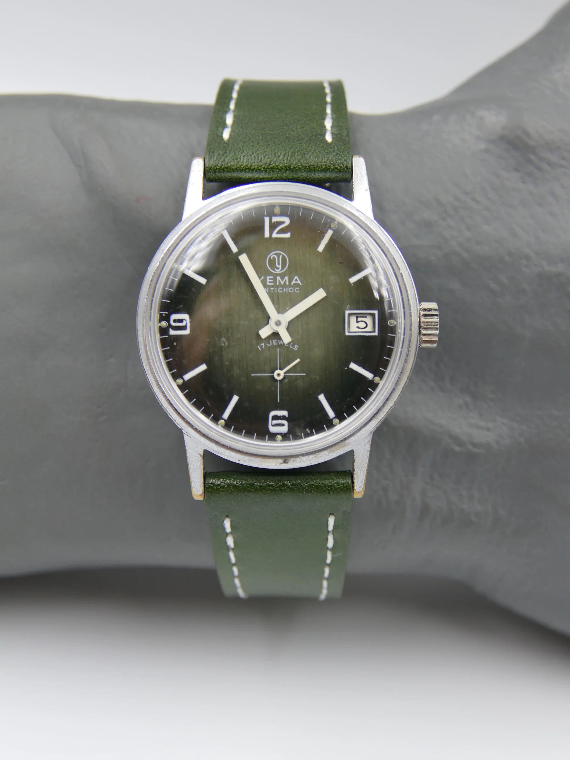 Yema 70s vintage watch green hand wind Cupillard – Ref. 233-69, Gebraucht – 8/20