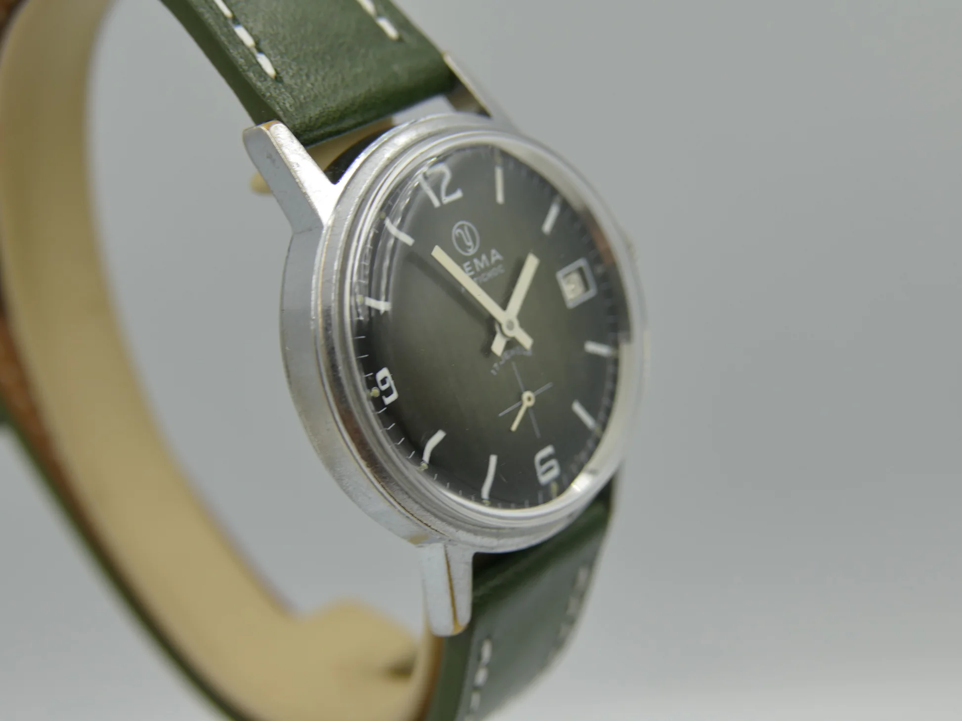 Yema 70s vintage watch green hand wind Cupillard – Ref. 233-69, Gebraucht – 14/20
