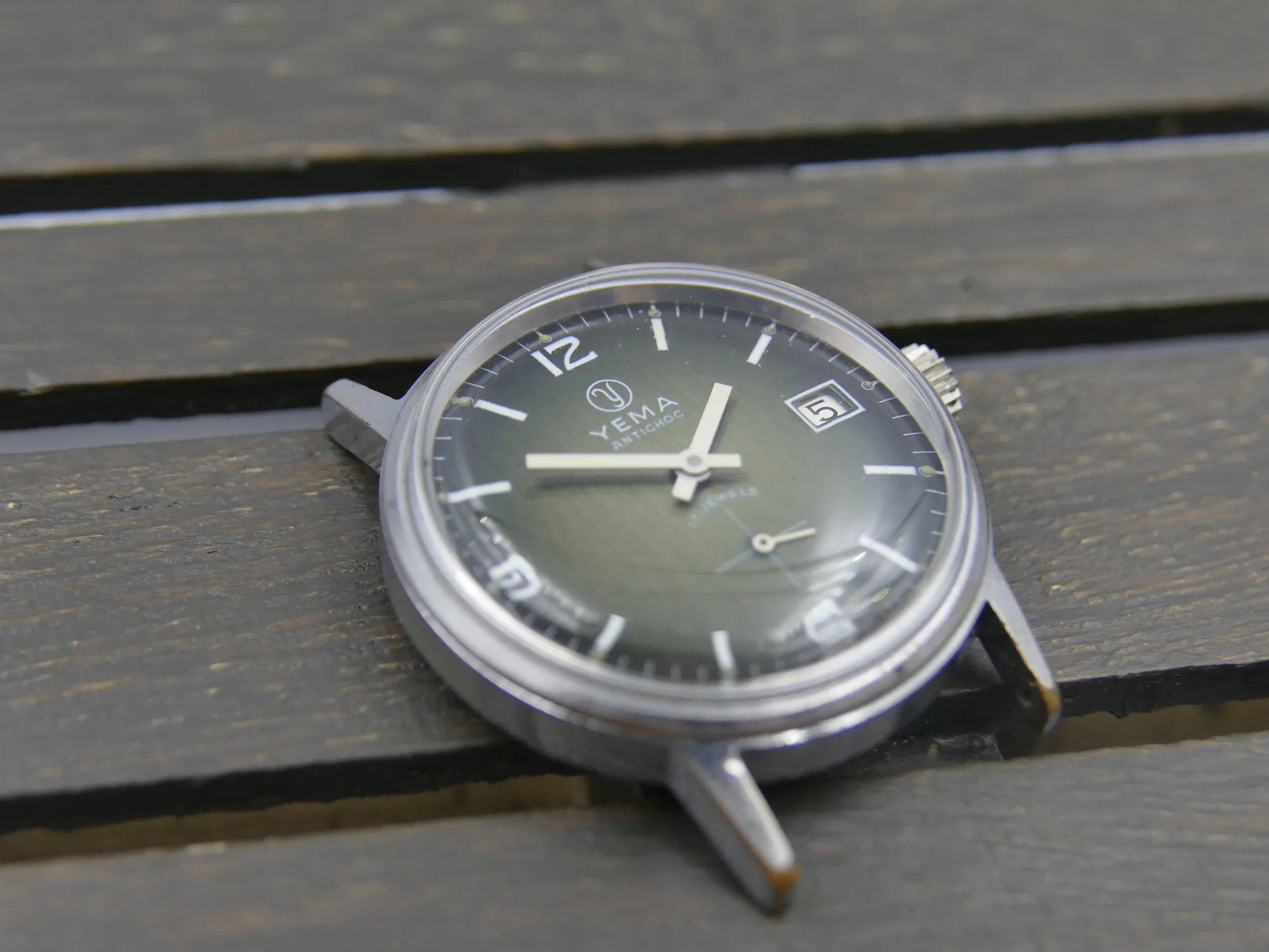 Yema 70s vintage watch green hand wind Cupillard – Ref. 233-69, Gebraucht – 19/20