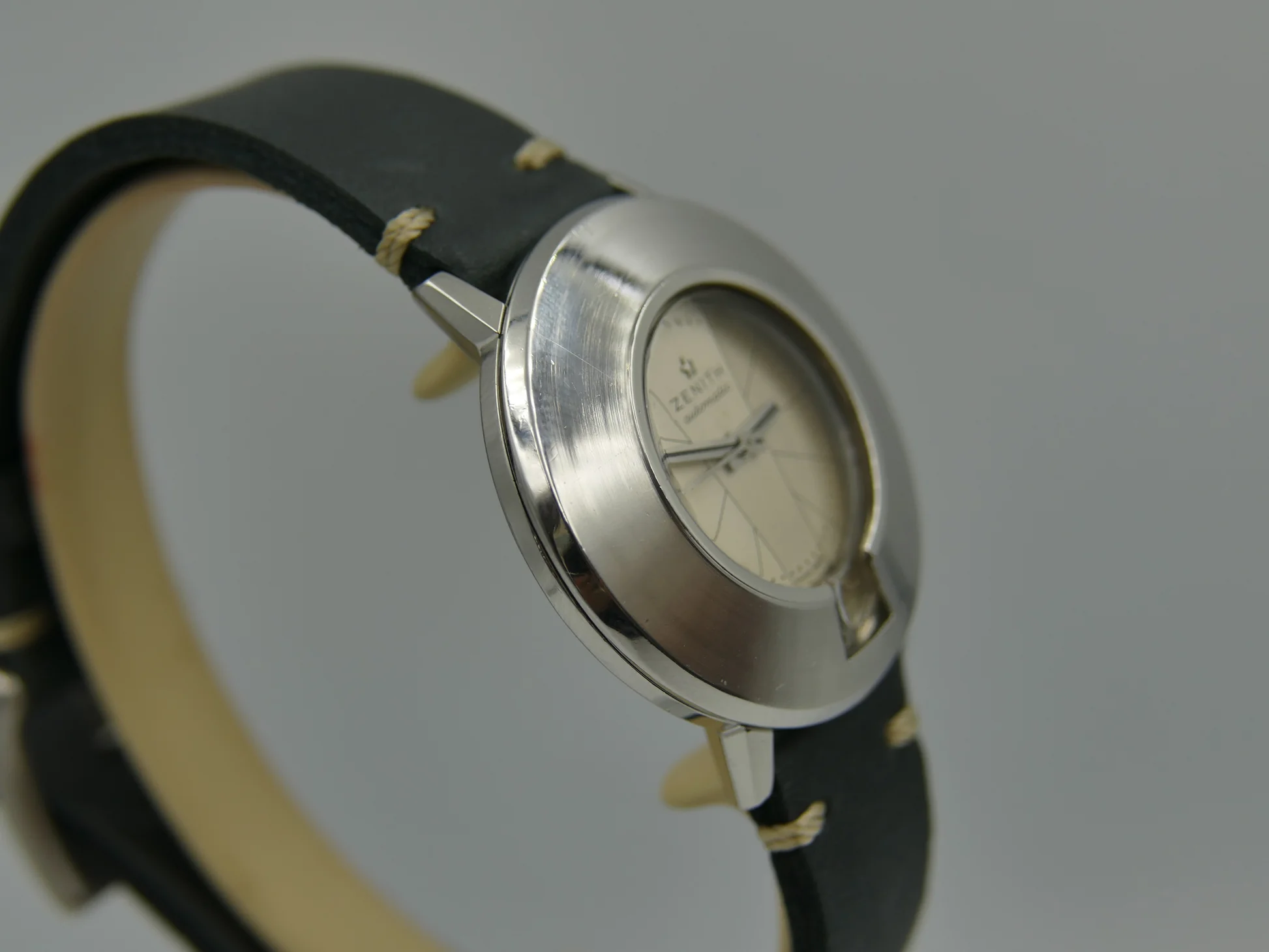Zenith Keyhole – Ref. A6621, Gebraucht – 2/21