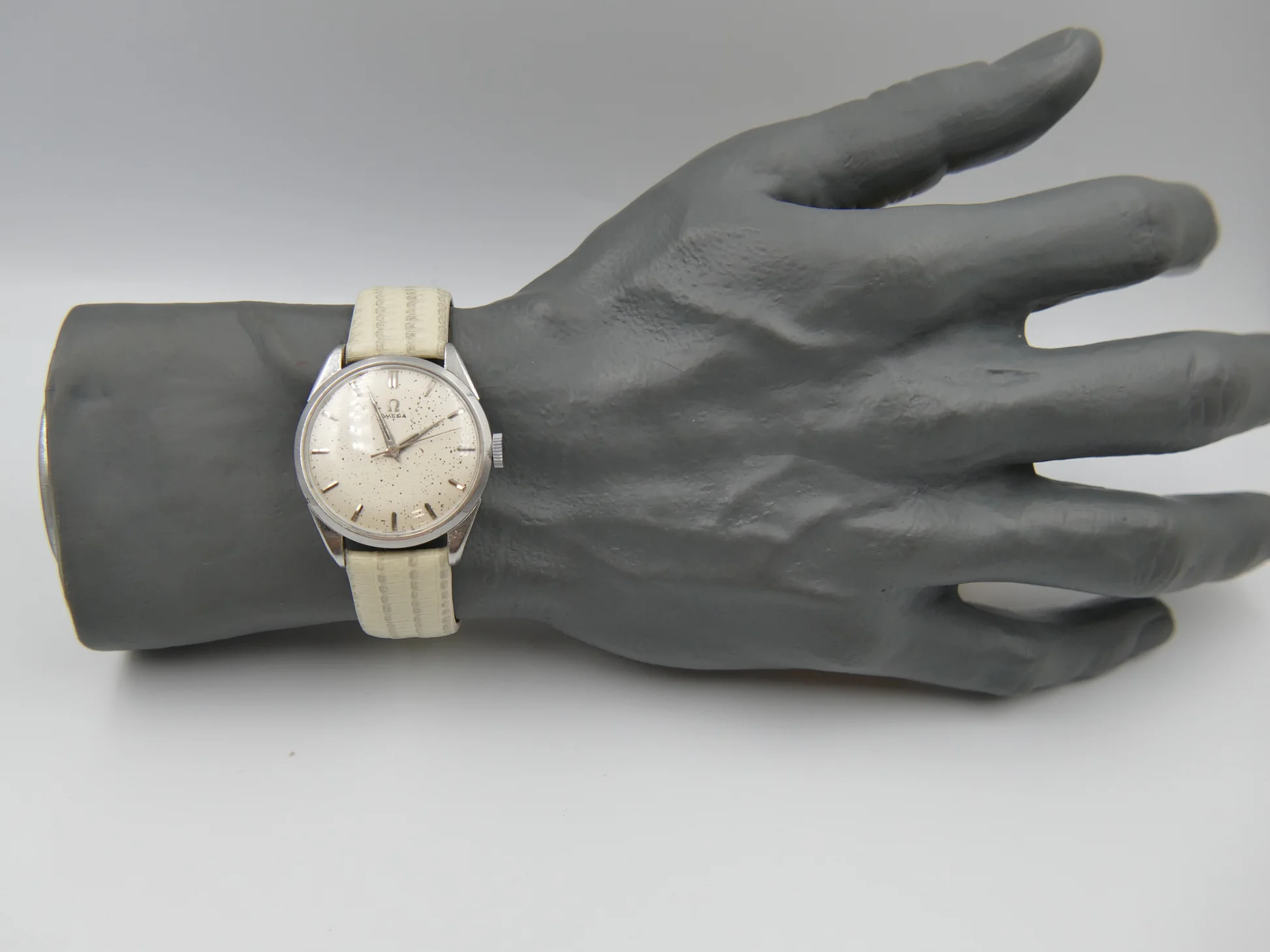 Omega Vintage – Ref. 2910-3 SC, Gebraucht – Bild 2/22