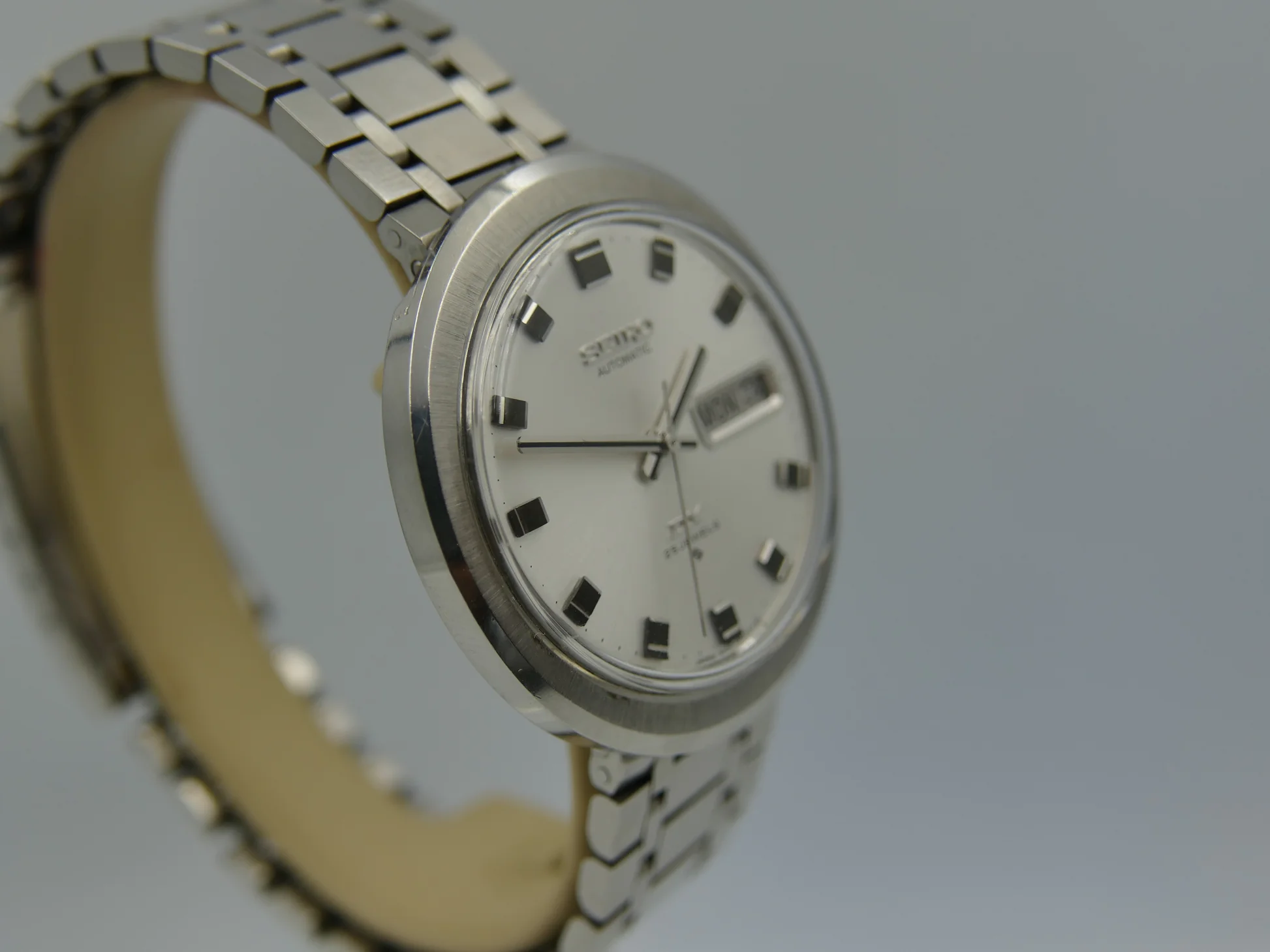Seiko DX – Ref. 6106-8079, Gut – 11/17