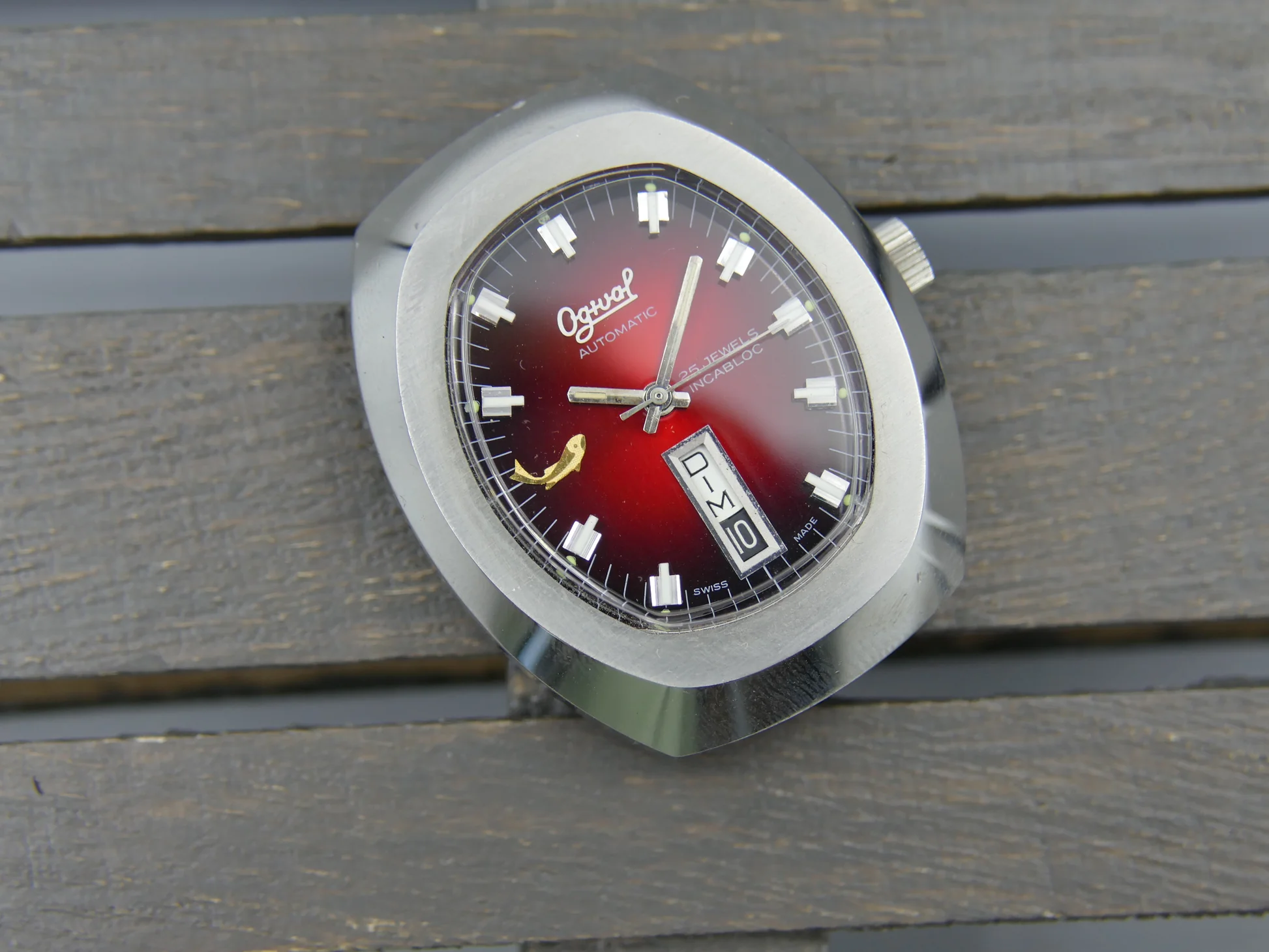 Ogival 70s vintage watch burgundy automatic AS 2066 NOS – Ref. a2614, Neu – 2/21