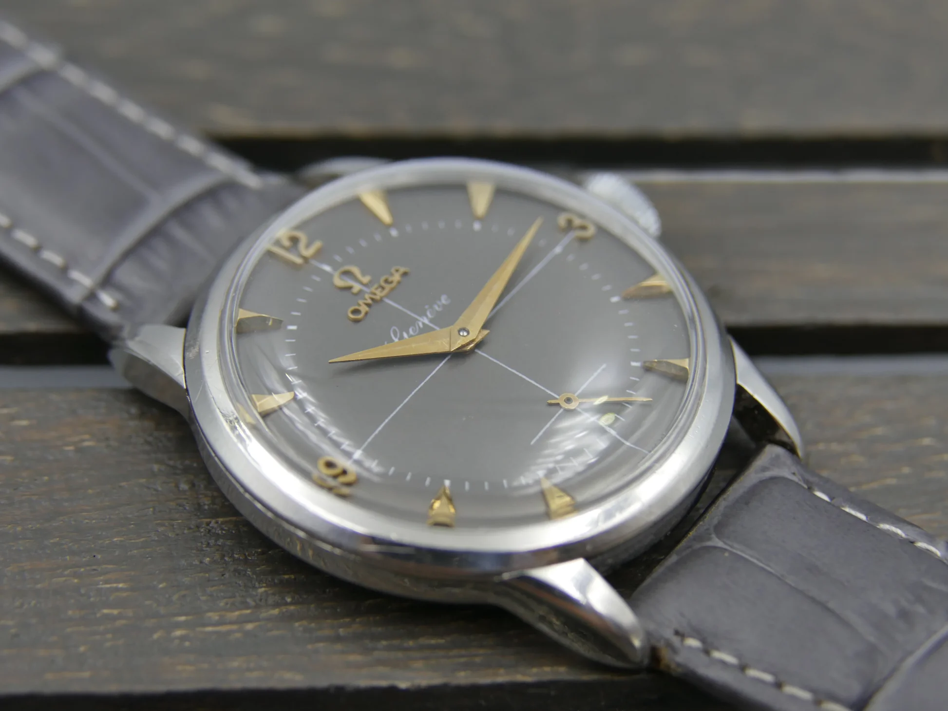 Omega Geneve – Ref. 2754-1, Gebraucht – 2/22