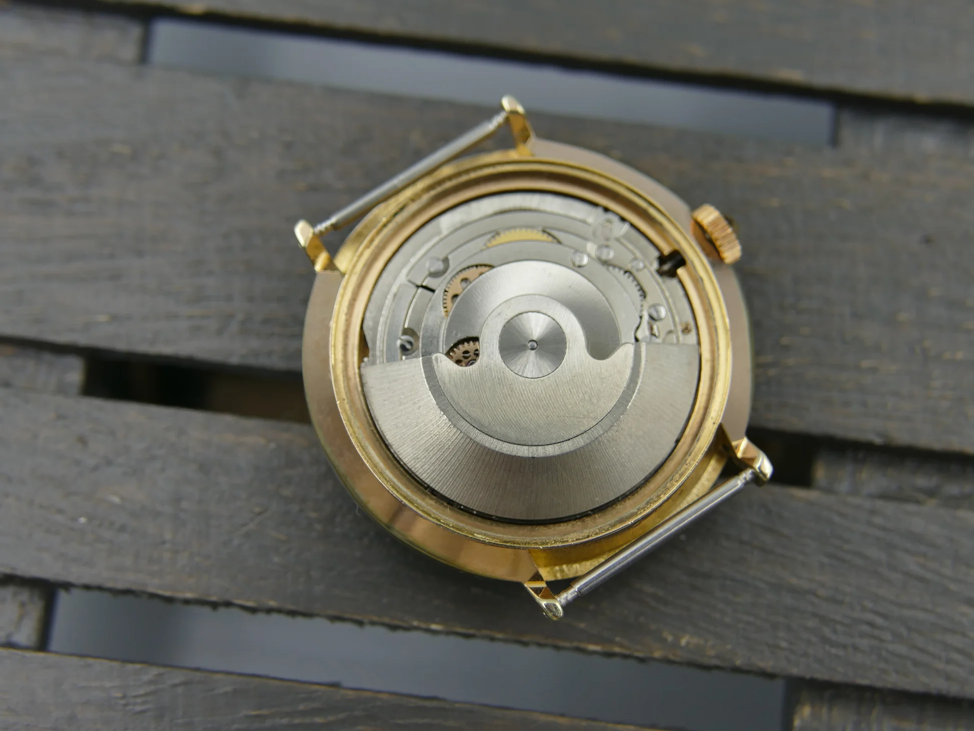 Swiss Vintage – Gebraucht – 18/21