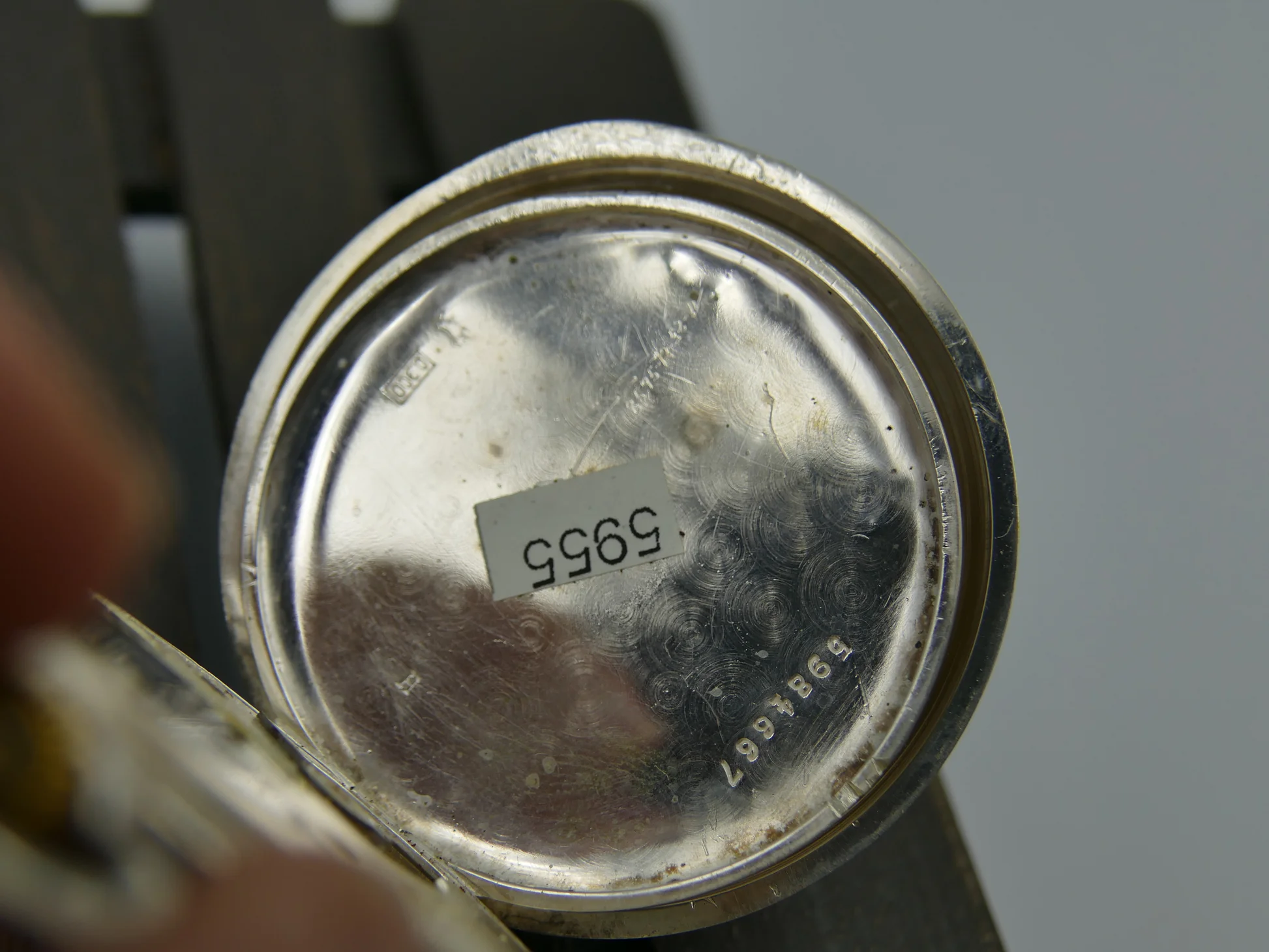 Omega Gousset – Gebraucht – 9/12