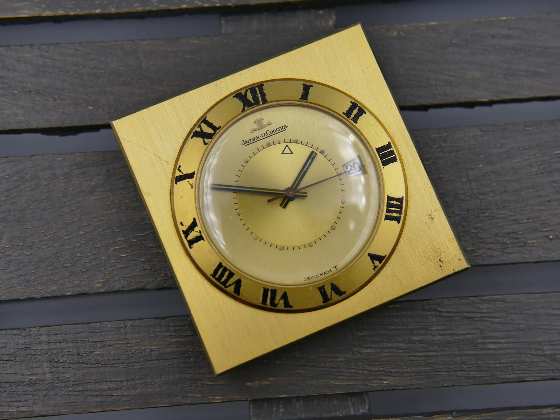 Jaeger-LeCoultre Memovox – Ref. 11011, used – 1/15
