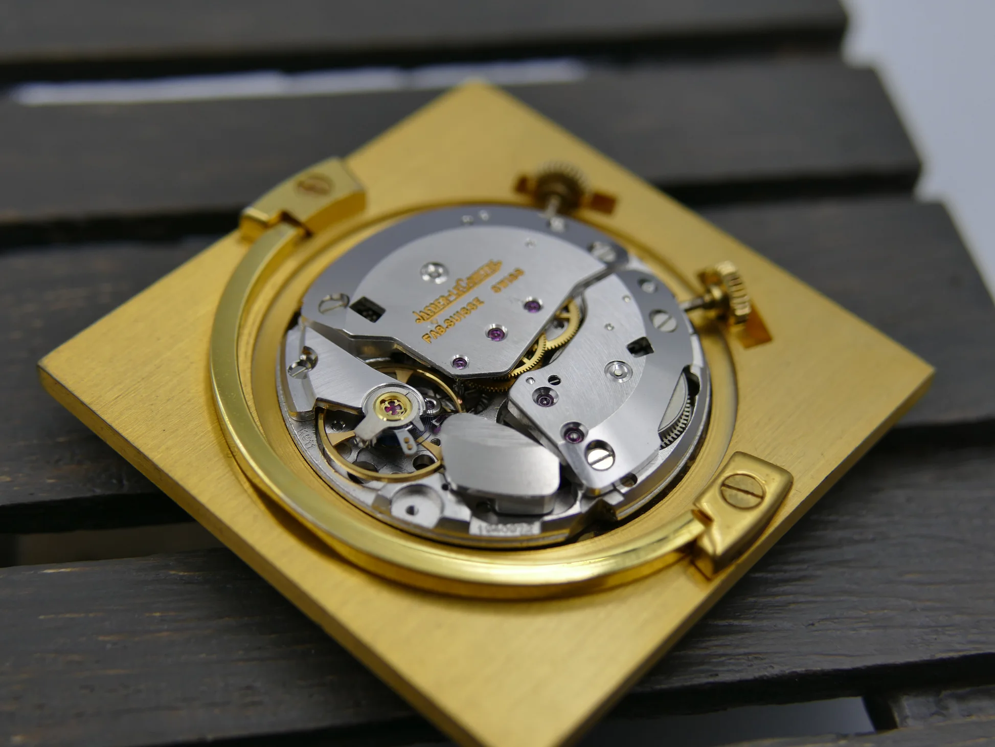 Jaeger-LeCoultre Memovox – Ref. 11011, used – 11/15