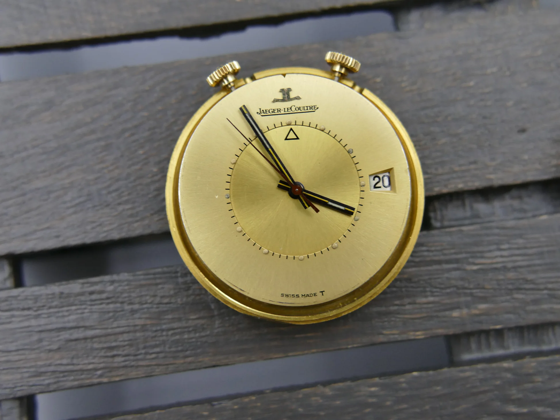 Jaeger-LeCoultre Memovox – Ref. 11011, used – 12/15