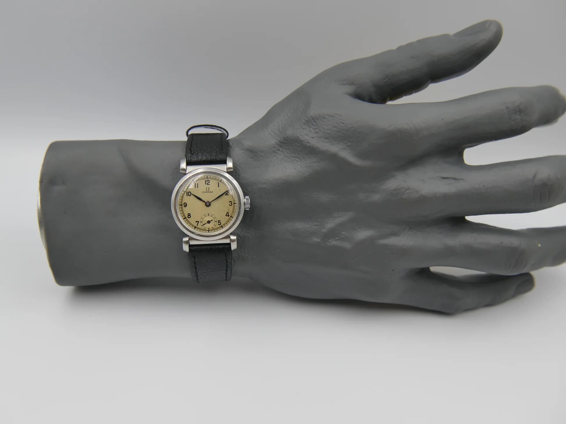 Omega Tank Art Deco – Ref. CK 615, used – Image 2/17