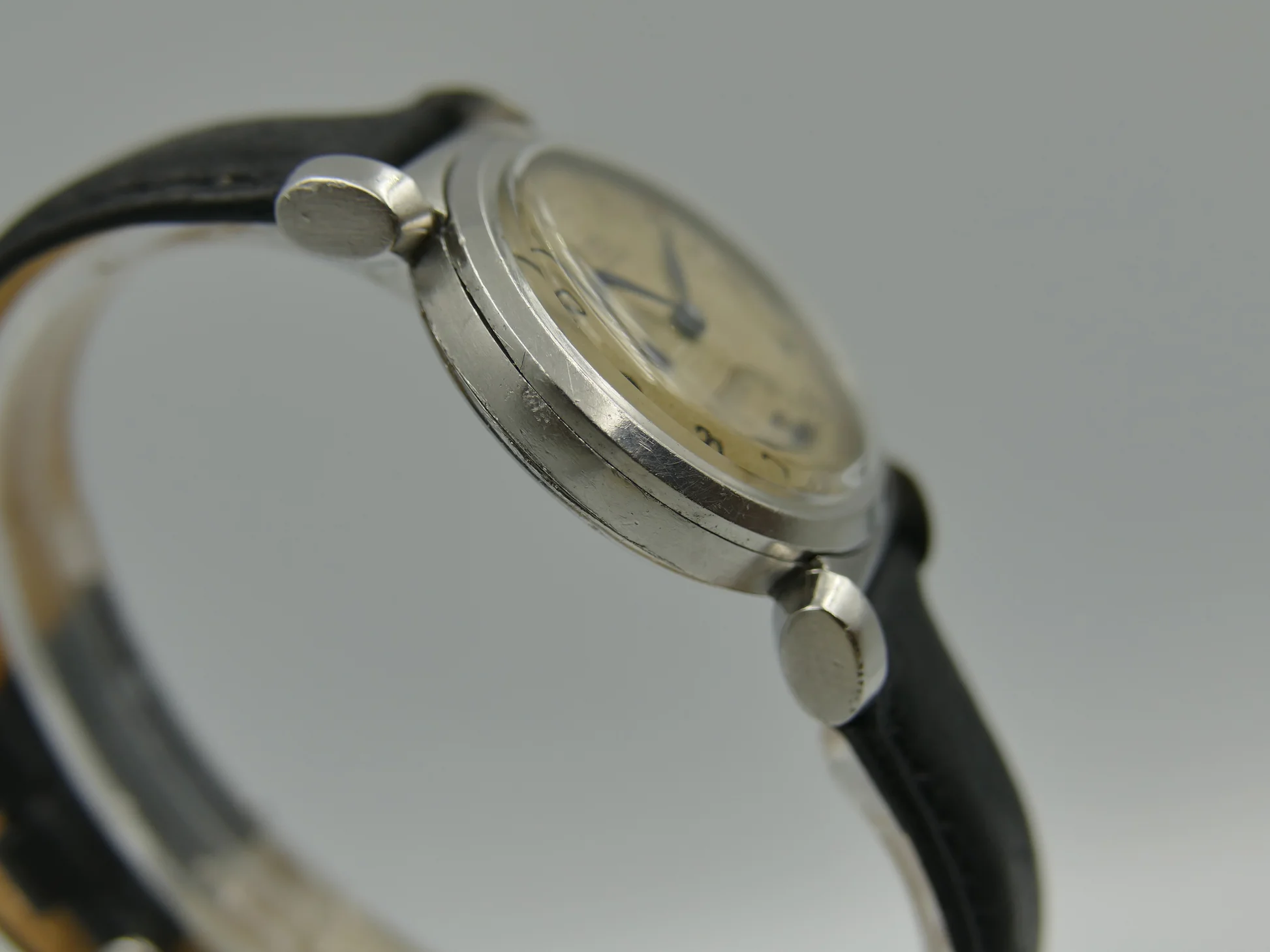 Omega Tank Art Deco – Ref. CK 615, Gebraucht – 12/26