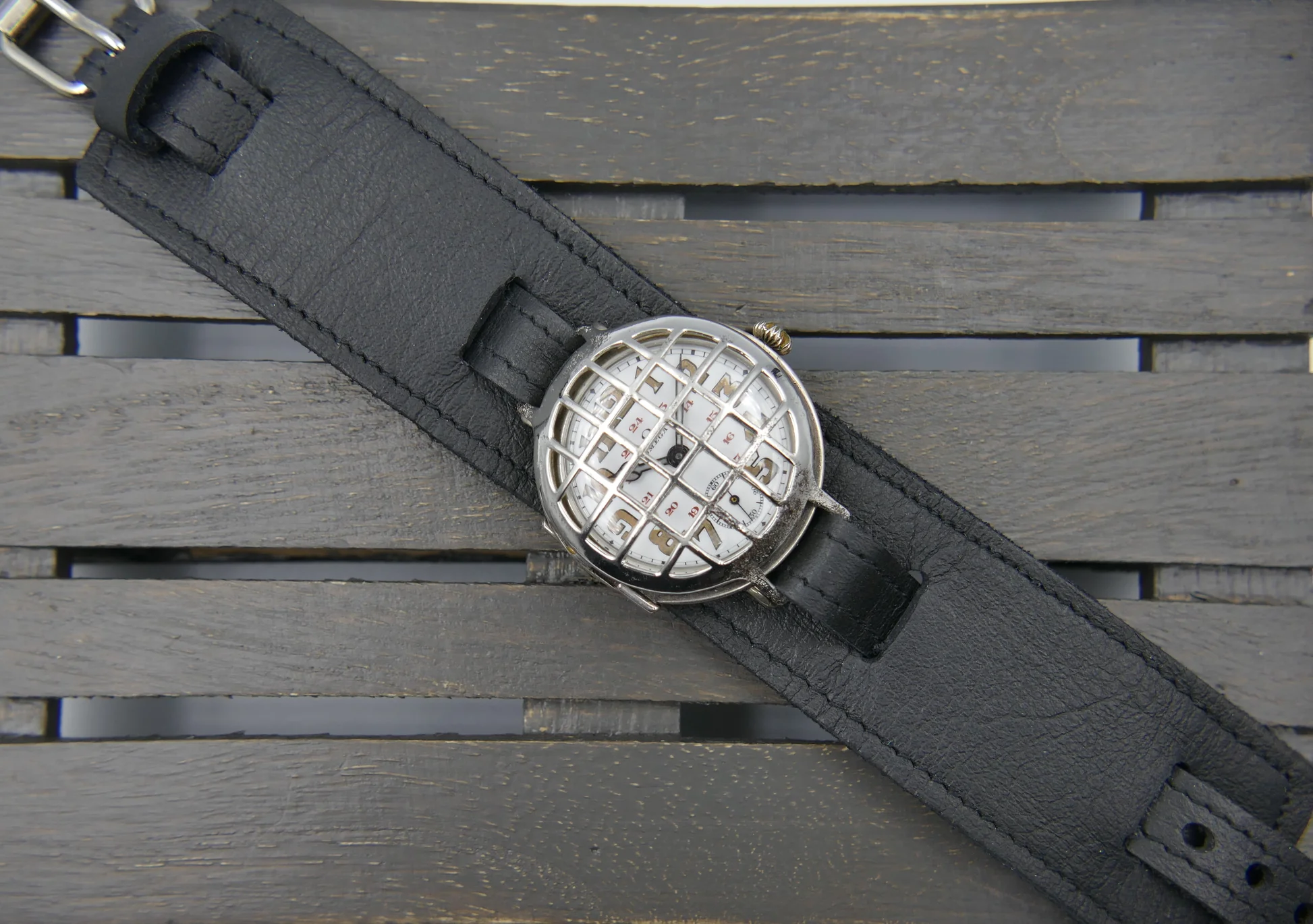 Omega Trench Watch – Ref. 568.13, used – 13/25