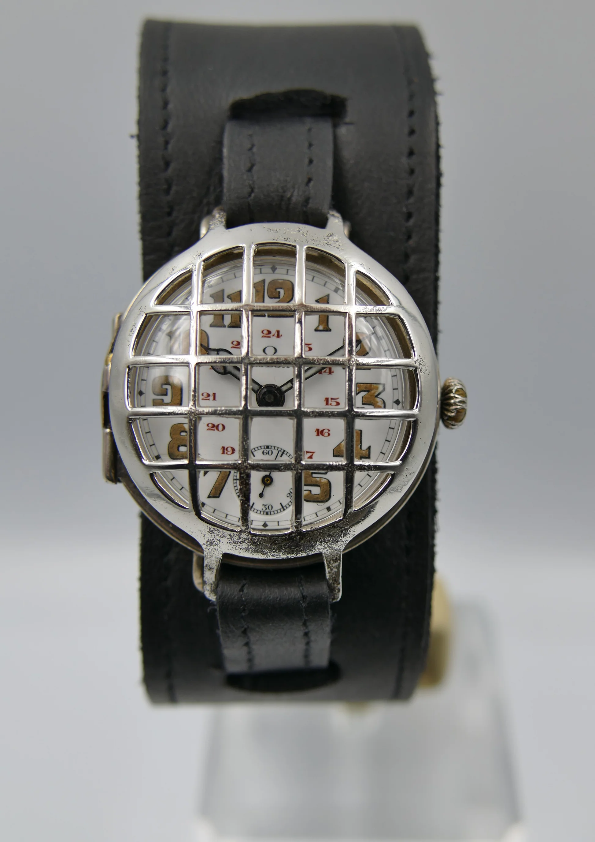 Omega Trench Watch – Ref. 568.13, used – 20/25