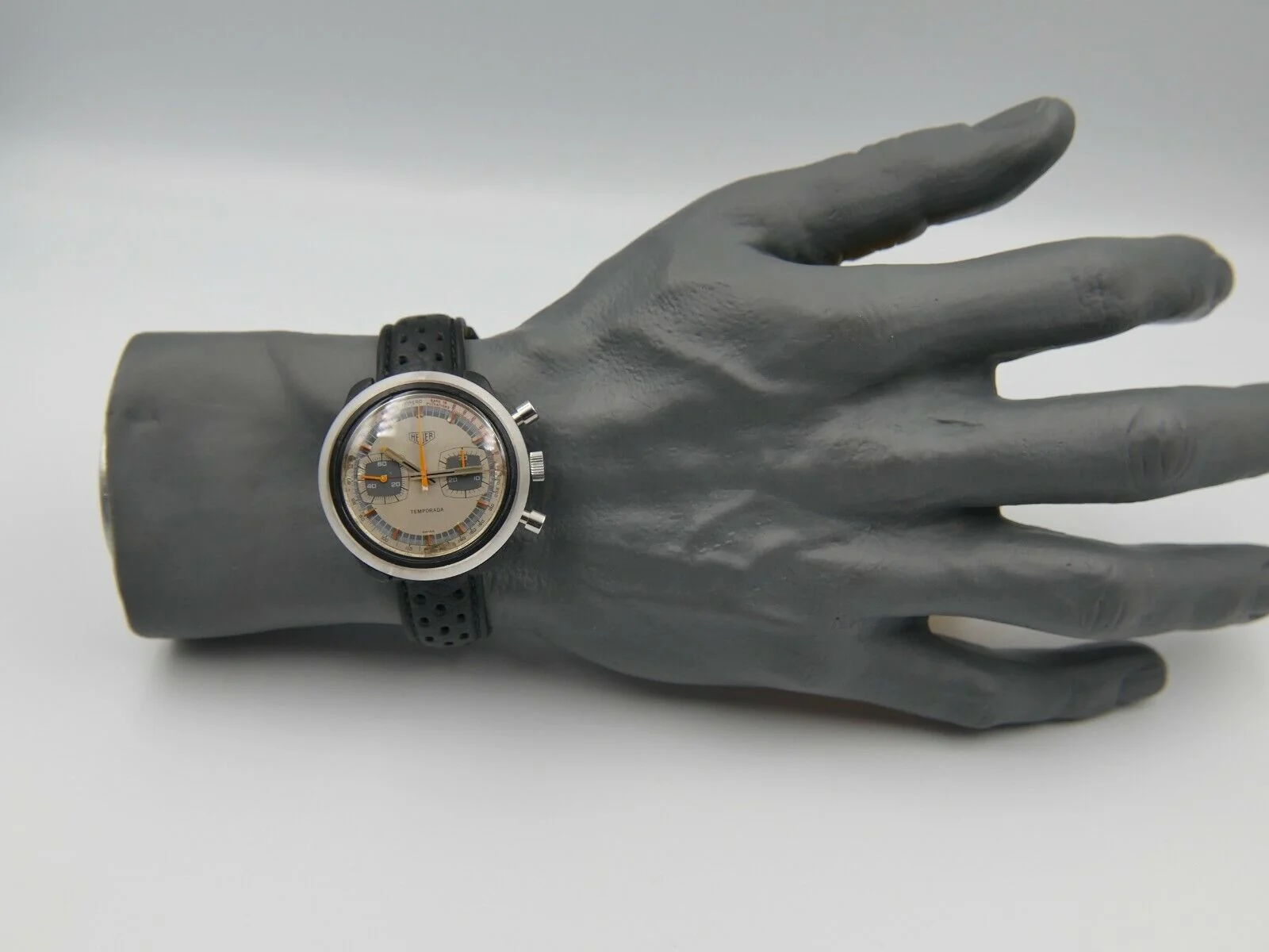 Heuer Temporada – Ref. 733809, used – 11/12