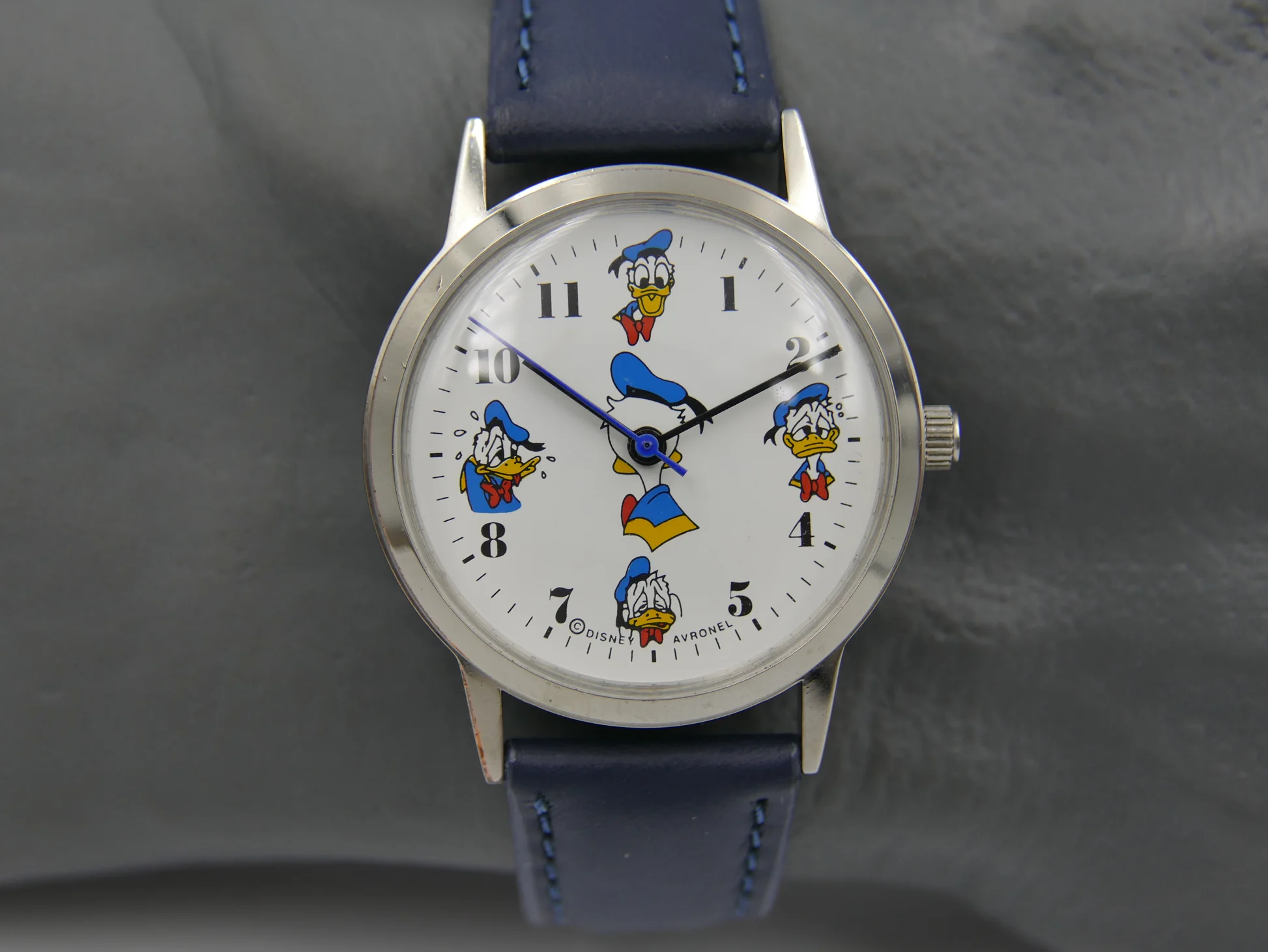 Disney Donald Duck – used – 4/20