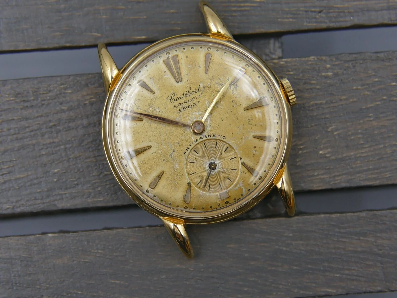 Cortébert 40's vintage watch ref. manual wind cal. 677 serviced – Ref. 8435, used – 11/19