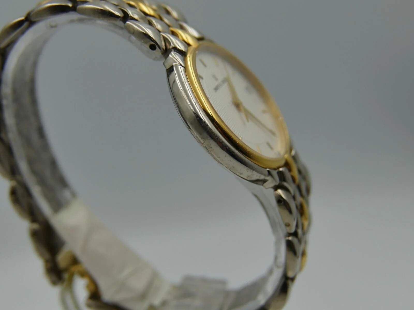 Universal Geneve 80's vintage watch mens universal geneve – Ref. 650.100, Gut – 2/21