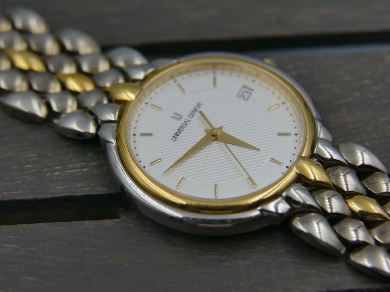Universal Geneve 80's vintage watch mens universal geneve – Ref. 650.100, Gut – 10/21