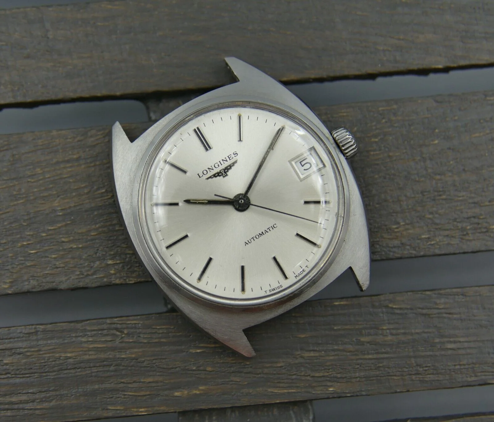 Longines Vintage Watch – Ref. 1586, used – 2/21