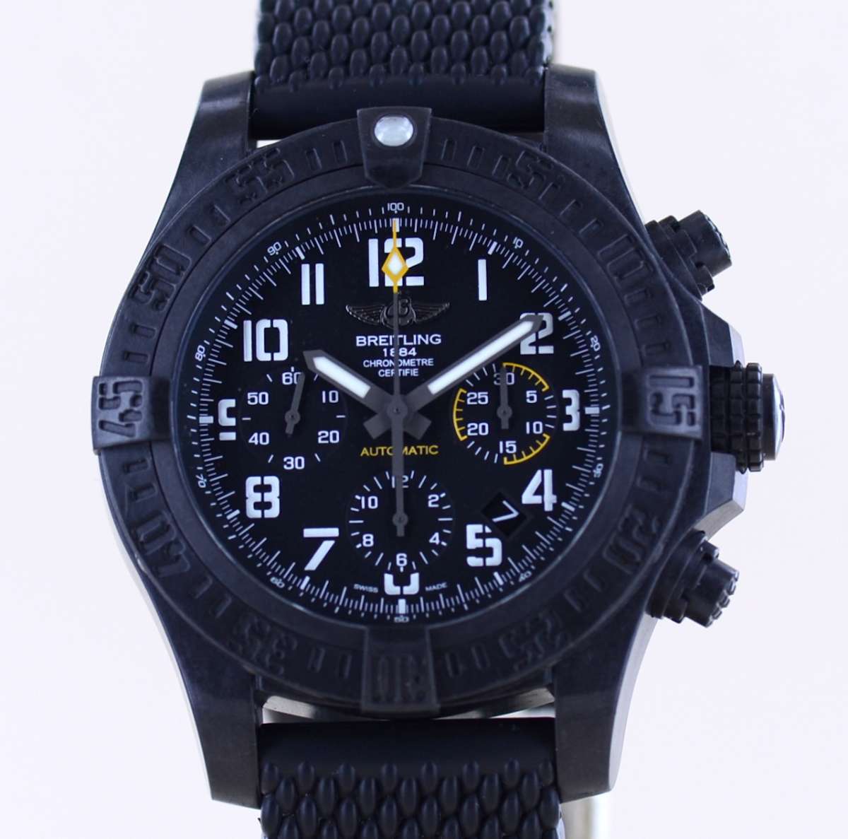 Breitling Avenger – Ref. XB0180, Sehr gut