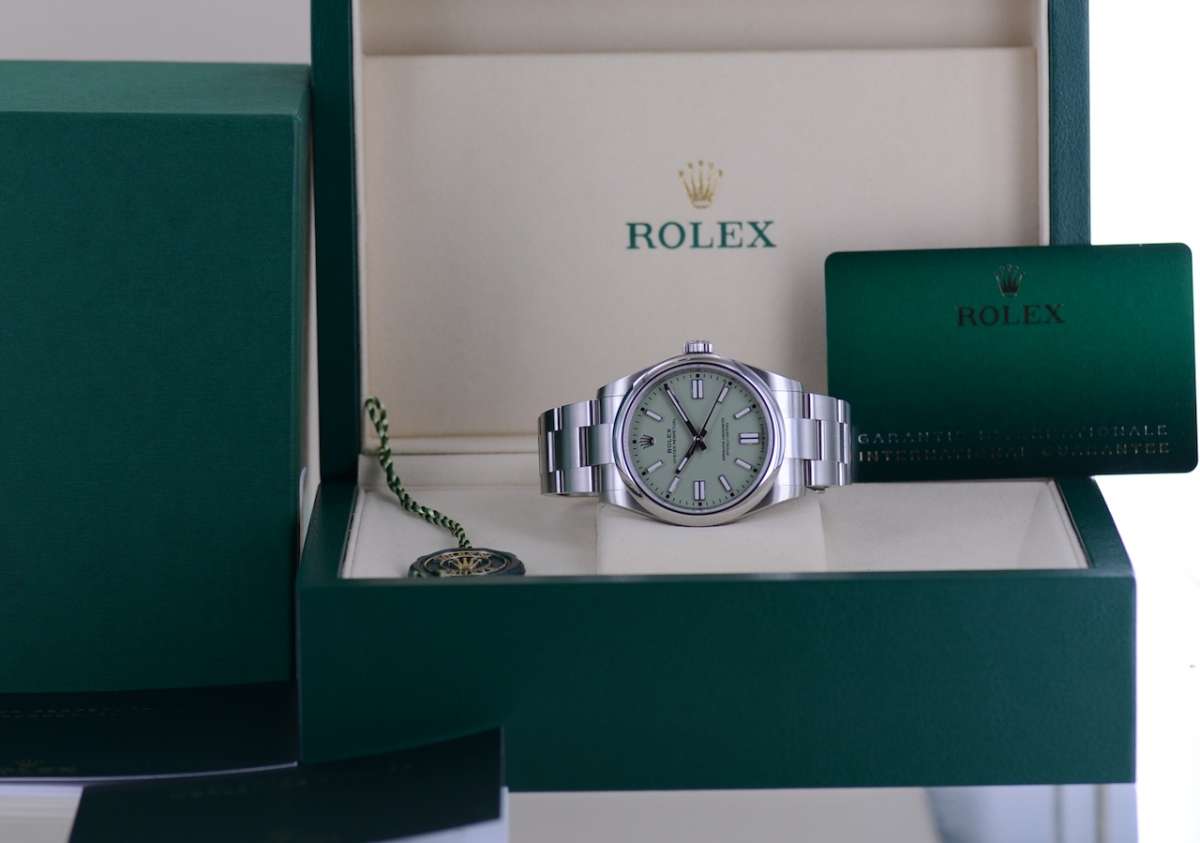 Rolex Oyster Perpetual – Ref. 134300, Neu – 3/3