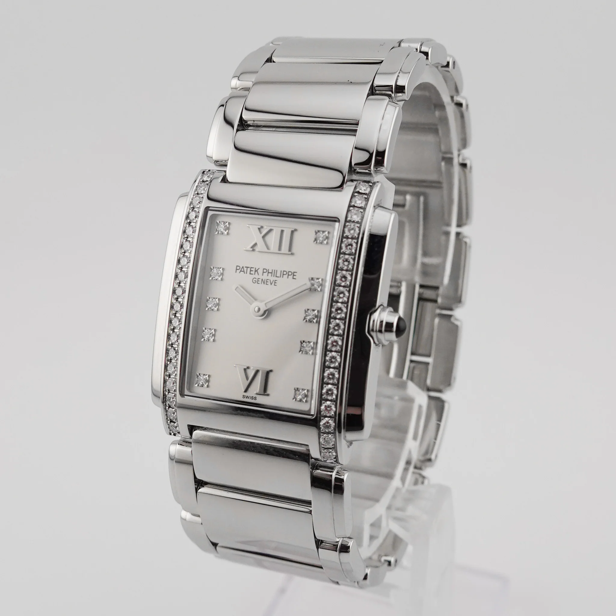 Patek Philippe Twenty-4 – Ref. 4910, Sehr gut – 3/6