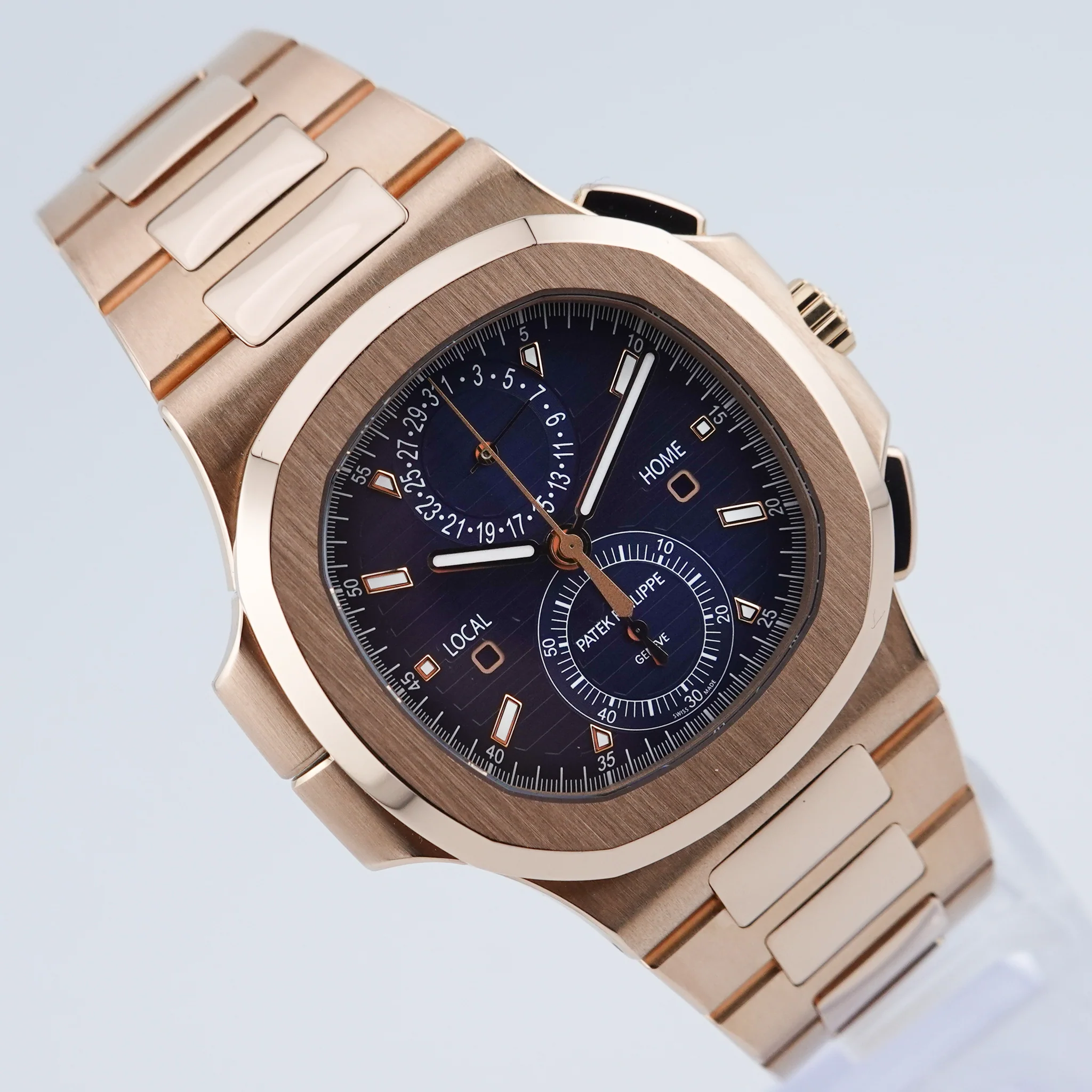 Patek Philippe Nautilus – Ref. 5990/1R-001, Wie neu – 3/8
