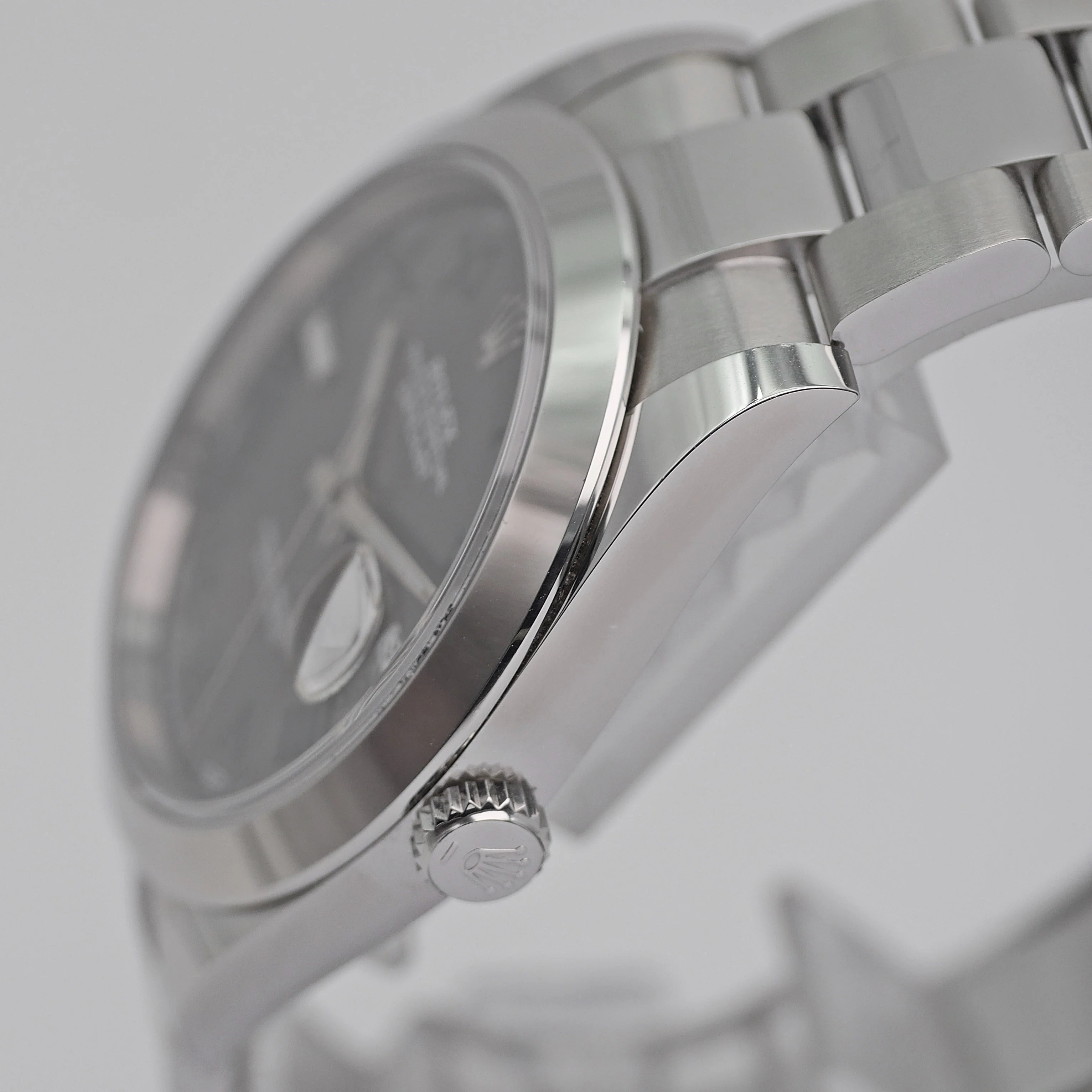 Rolex Datejust 41 – Ref. 126300, Sehr gut – 7/9
