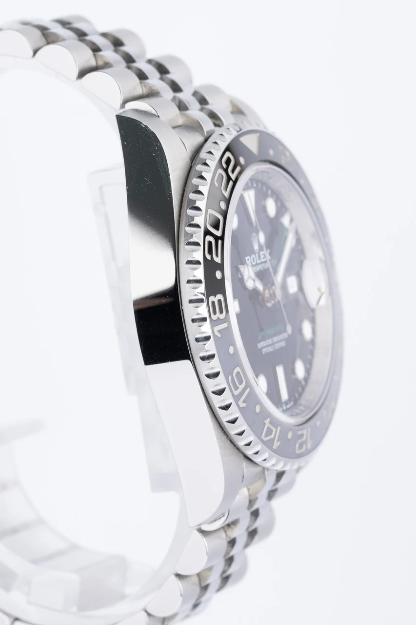 Rolex GMT-Master II – Ref. 126710GRNR, Sehr gut – 4/10