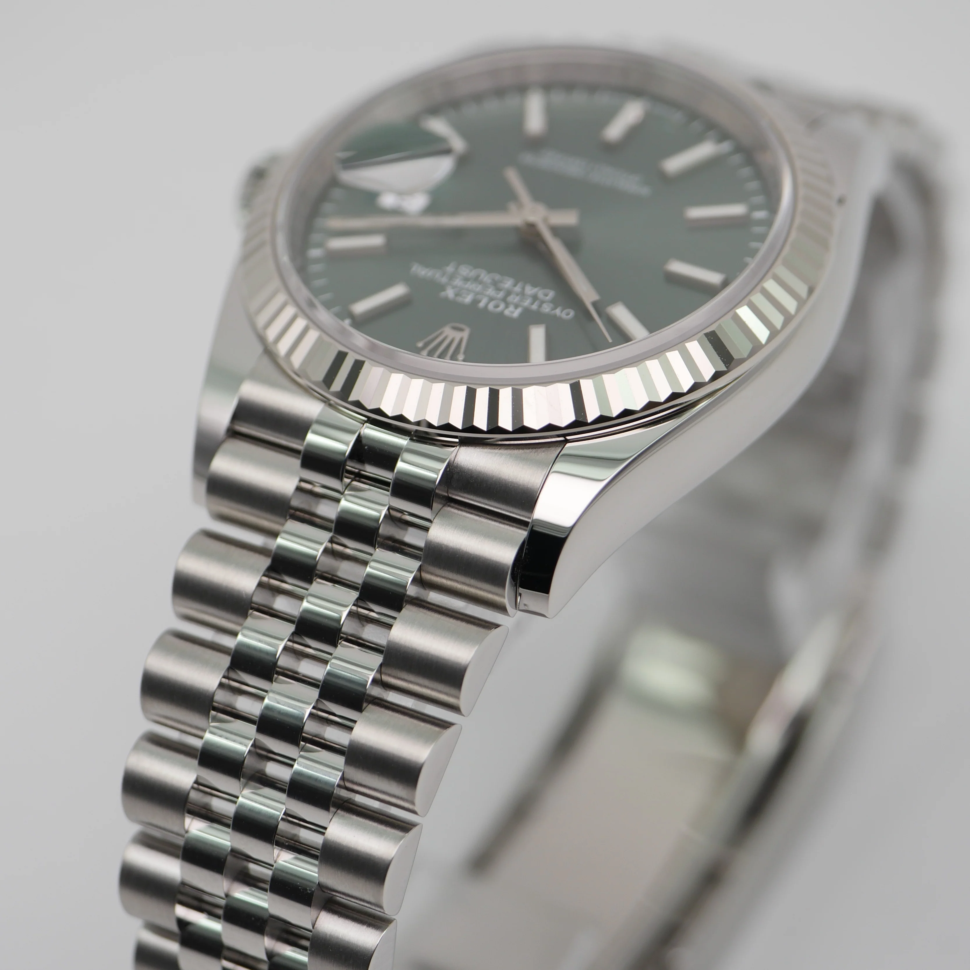 Rolex Datejust 36 – Ref. 126234, Wie neu – 8/9