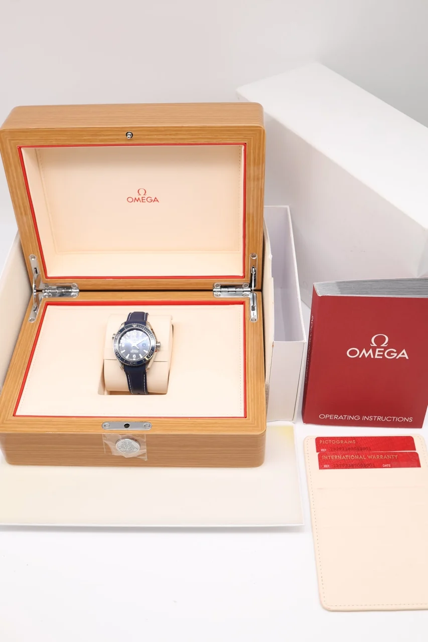 Omega Seamaster Planet Ocean – Ref. 23292382003001, Sehr gut – 10/11