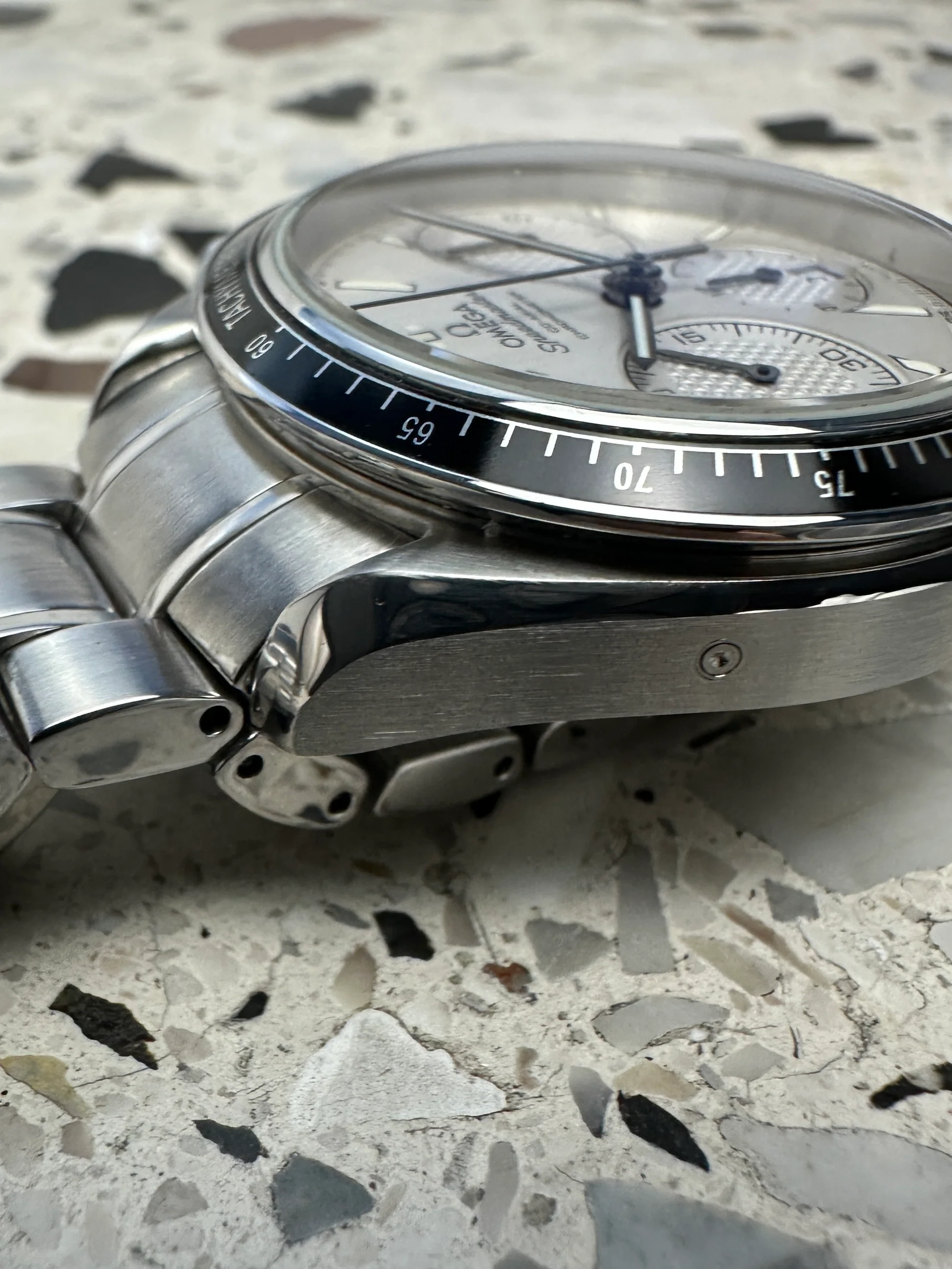 Omega Speedmaster Racing – Ref. 326.30.40.50.02.001, Sehr gut – 3/14