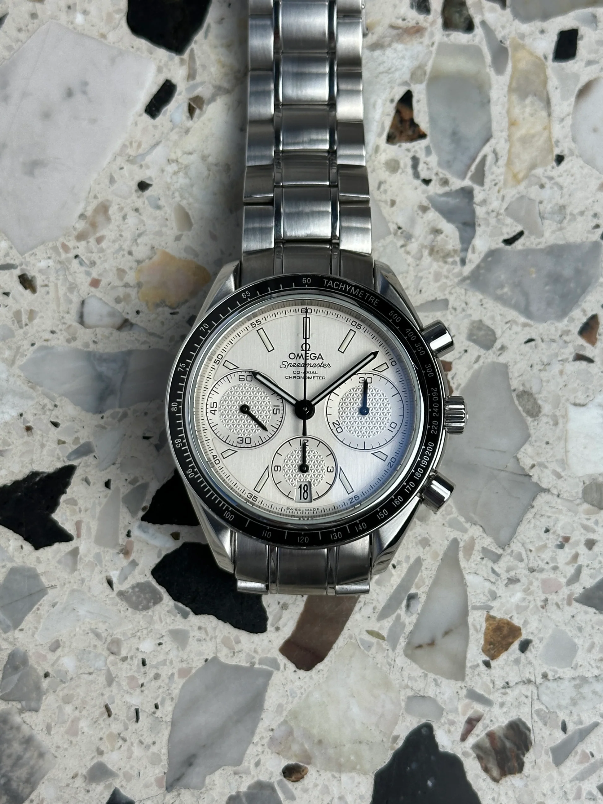 Omega Speedmaster Racing – Ref. 326.30.40.50.02.001, Sehr gut – 8/14