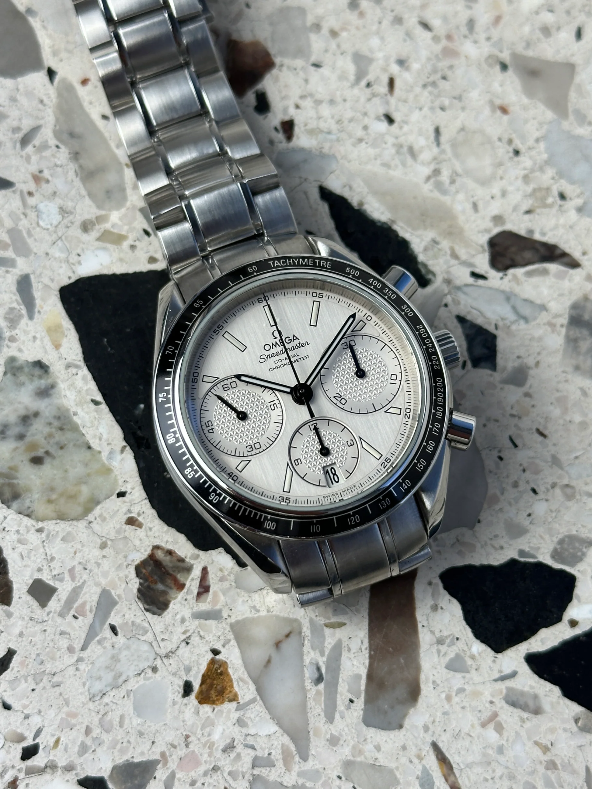 Omega Speedmaster Racing – Ref. 326.30.40.50.02.001, Sehr gut – 9/14