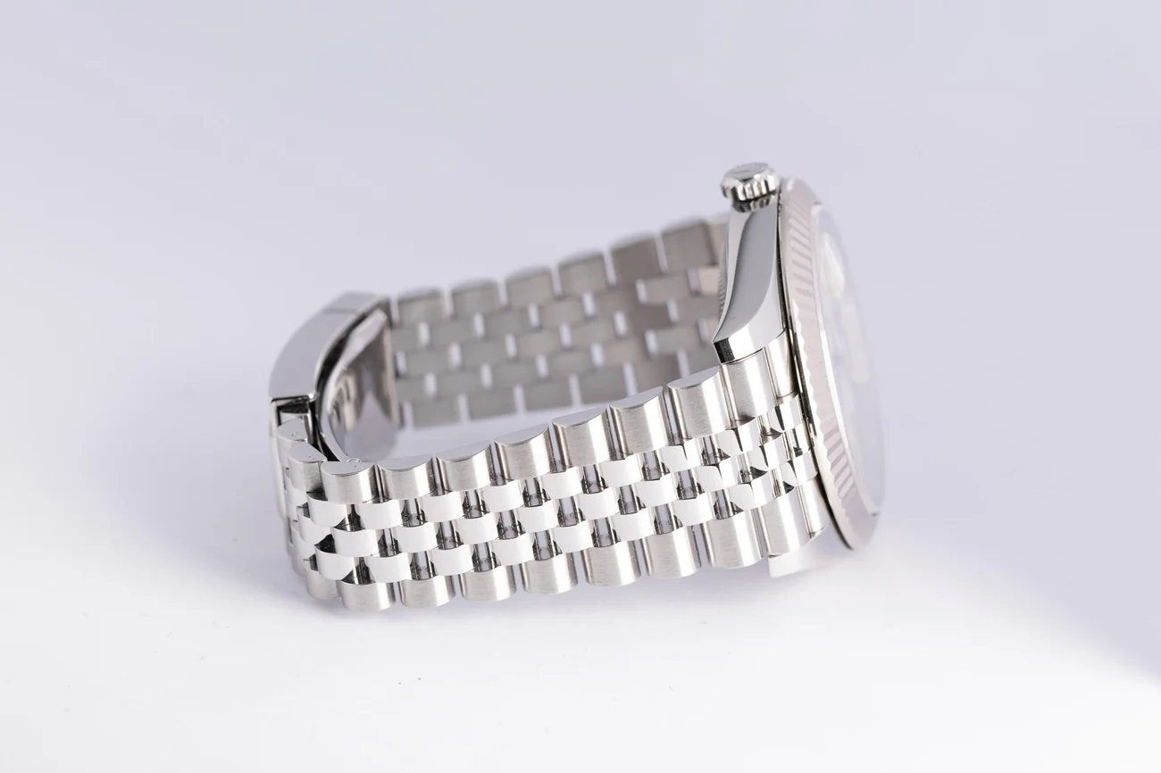 Rolex Datejust 41 – Ref. 126334, Sehr gut – 9/9