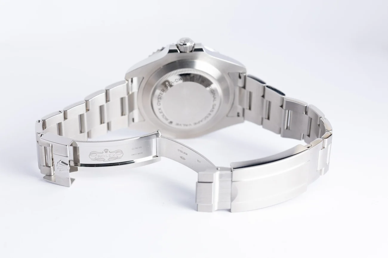 Rolex Sea-Dweller – Ref. 126600, very good – 9/10