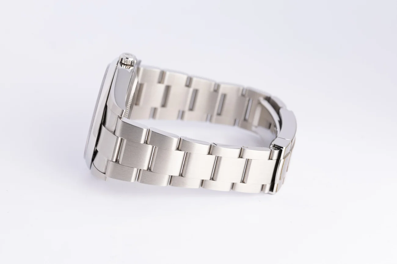 Rolex Oyster Perpetual – Ref. 124300, Sehr gut – 5/10