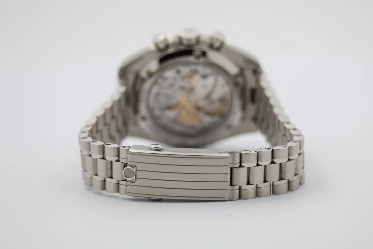 Omega Speedmaster Professional Moonwatch Hesalite – Ref. 31030425004001, Sehr gut – 2/10