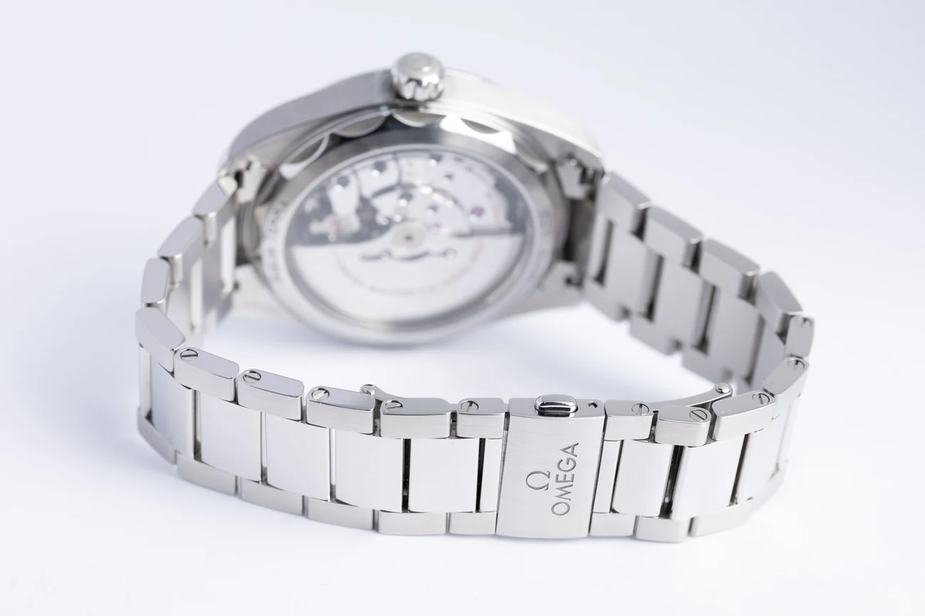 Omega Aqua Terra – Ref. 22010412101001, very good – 8/12