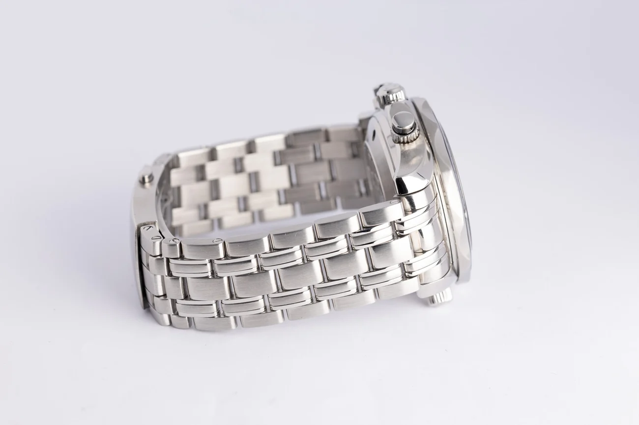 Omega Seamaster – Ref. 21230425001001, Sehr gut – 3/10