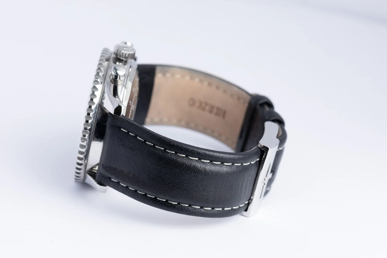 Breitling Navitimer – Ref. A23322, Sehr gut – 6/8