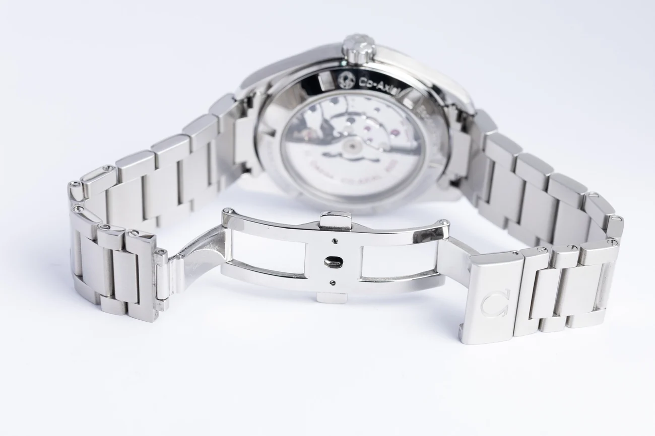 Omega Aqua Terra – Ref. 23110422102002, very good – 6/11
