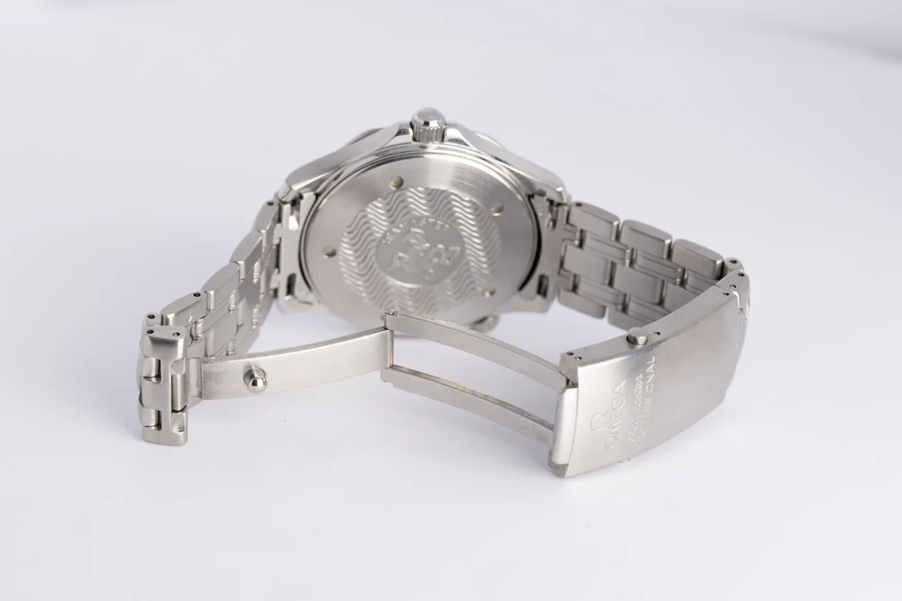 Omega Seamaster Diver 300M – Ref. 25418000, Sehr gut – 9/10