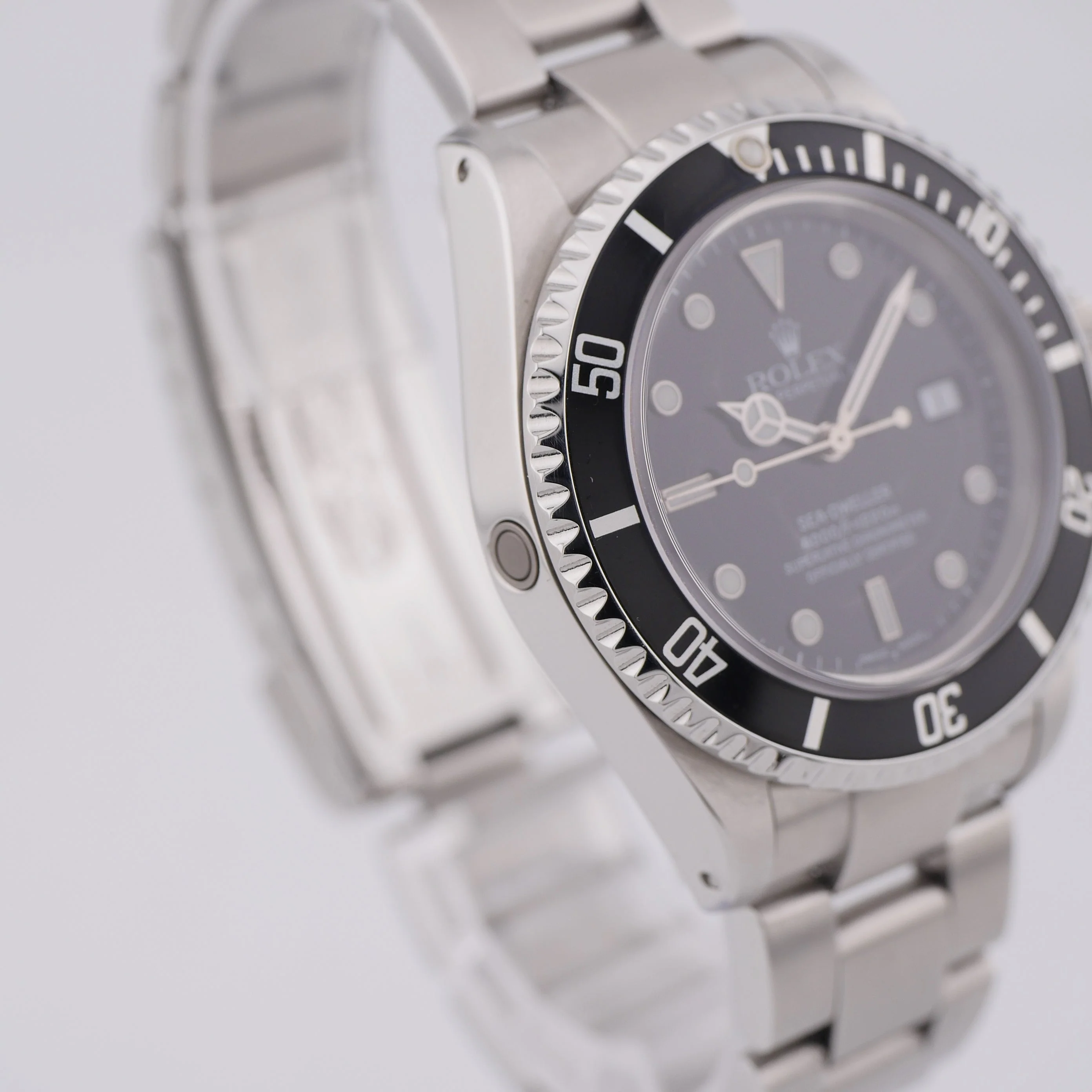 Rolex Sea-Dweller – Ref. 16600, very good – 3/9
