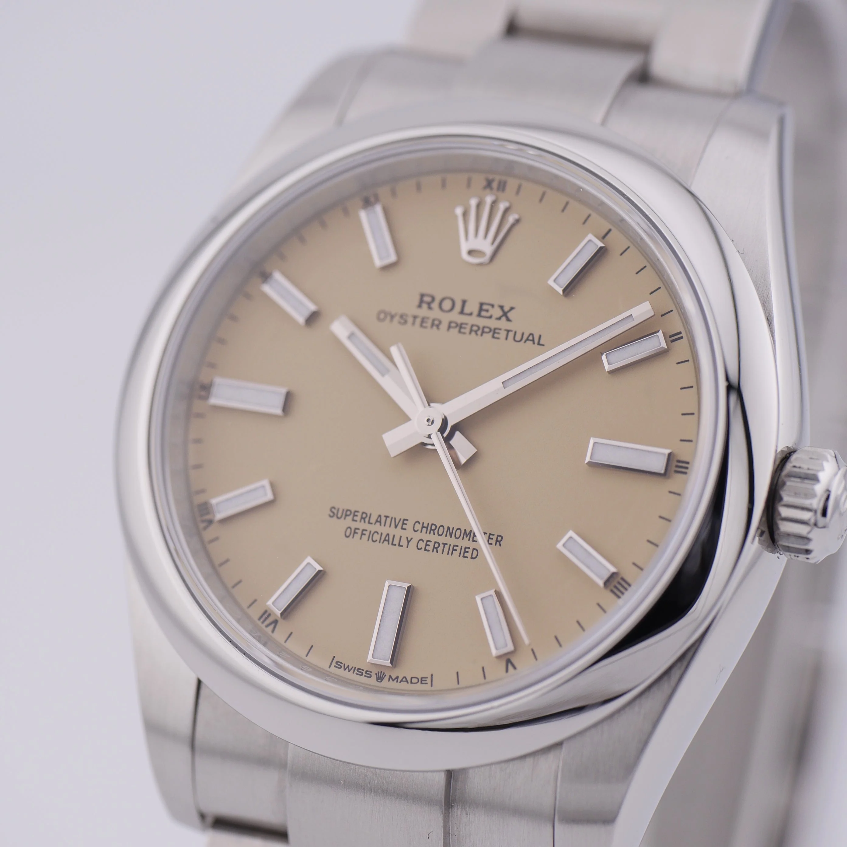 Rolex Oyster Perpetual – Ref. 124200, Sehr gut – Bild 2/8