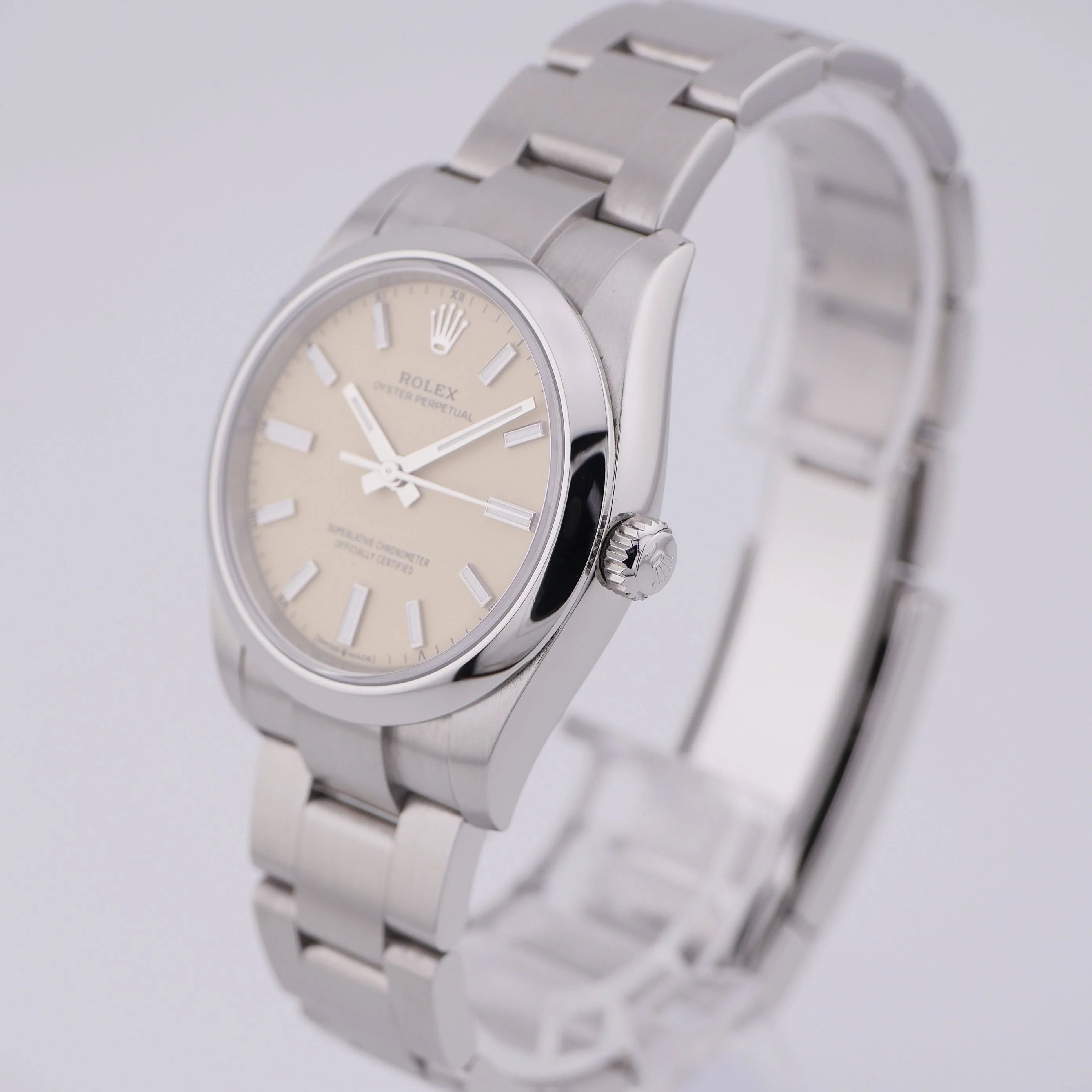 Rolex Oyster Perpetual – Ref. 124200, Sehr gut – 7/8