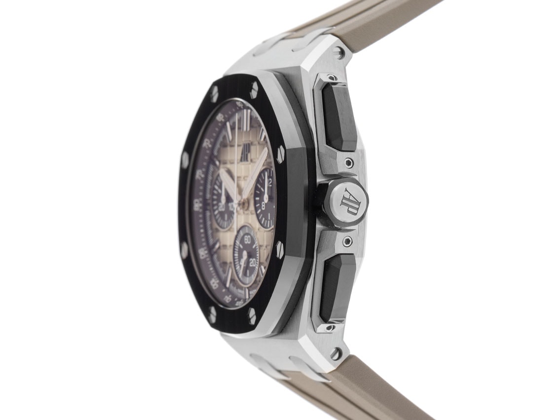 Audemars Piguet Royal Oak Offshore – Ref. 26420SO.OO.A600CA.01, like new – 4/7