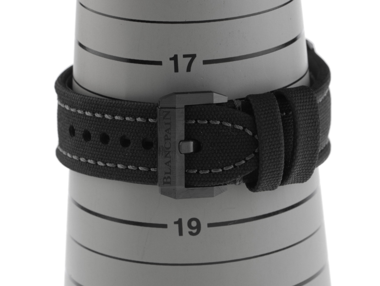 Blancpain Fifty Fathoms – Ref. 5200, Neu – 8/8