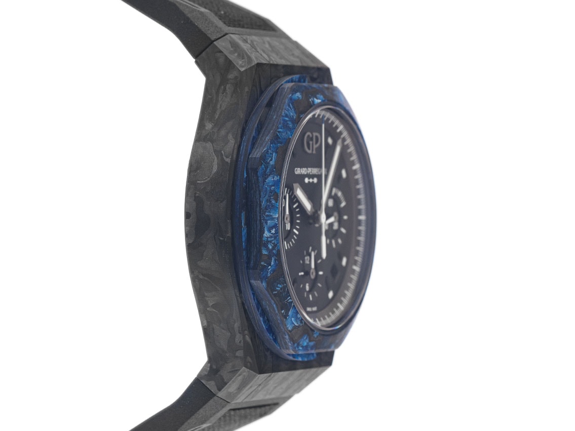 Girard Perregaux Laureato – Ref. 81060-36-694-FH6A, New – 5/7