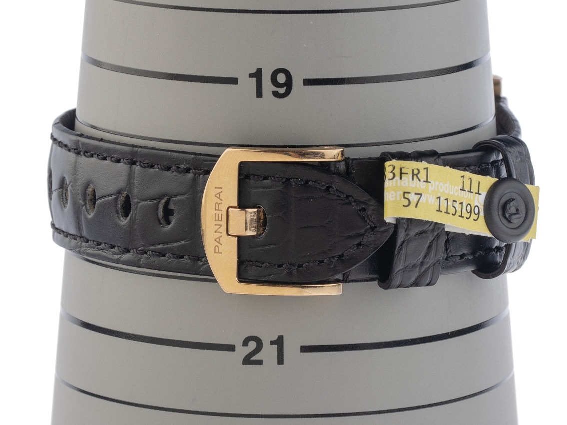 Panerai Luminor – Ref. PAM00677, Sehr gut – 8/8